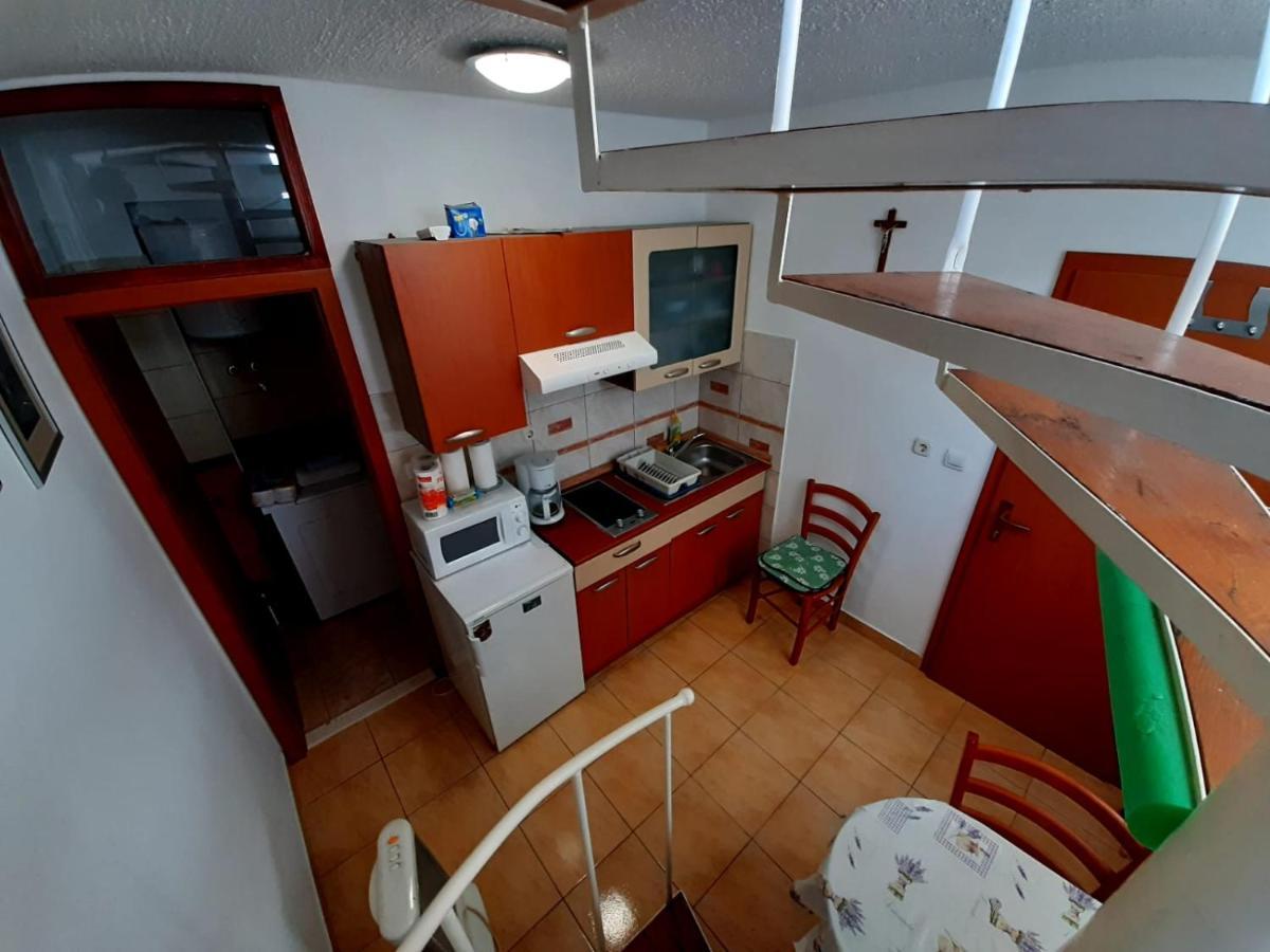 Rosmarinus Rubic Studio Split Kültér fotó